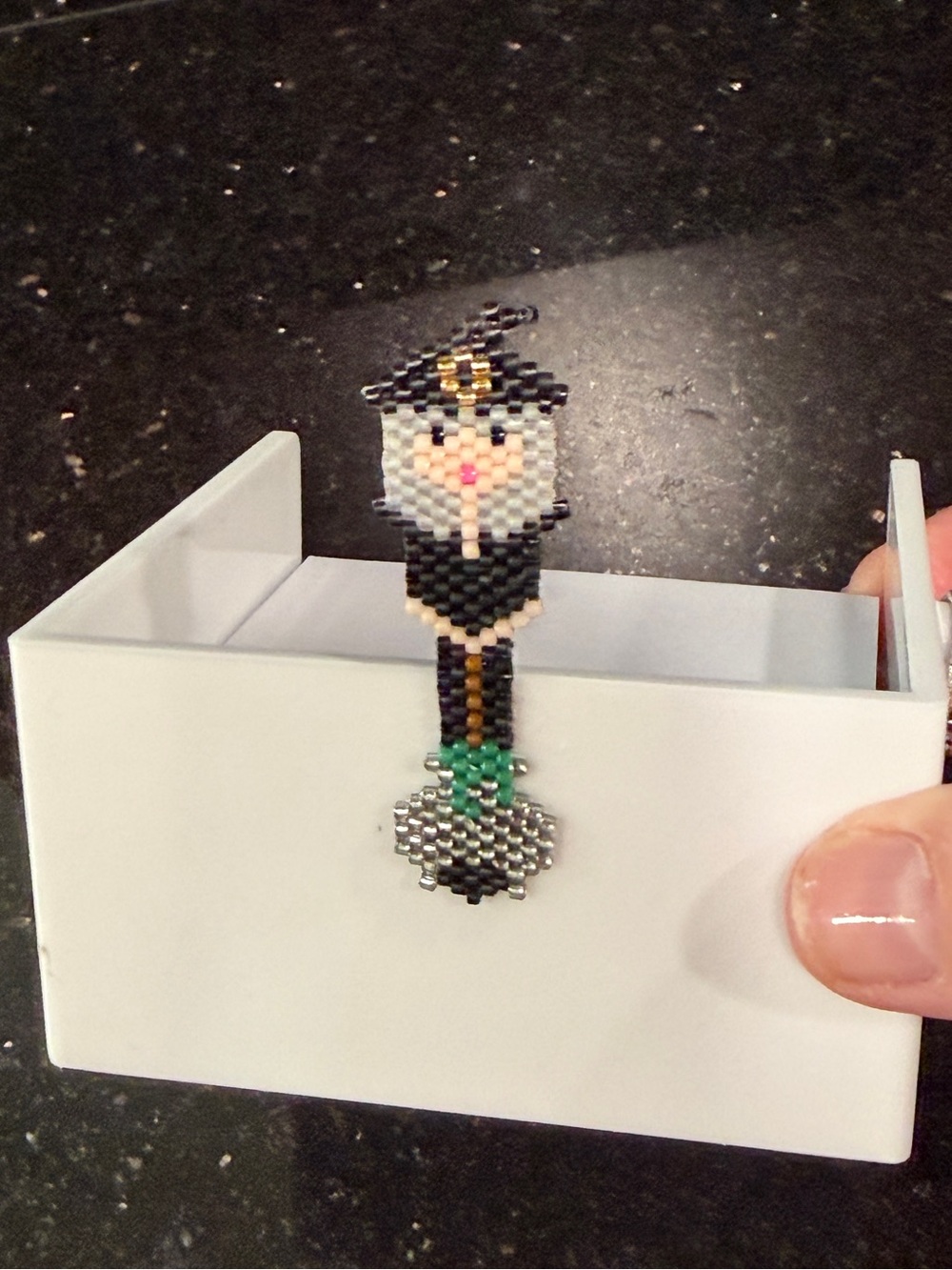 Memo note holder, pen cup, and three pens for Halloween decor / crystal & beads - Picture 4 of 11